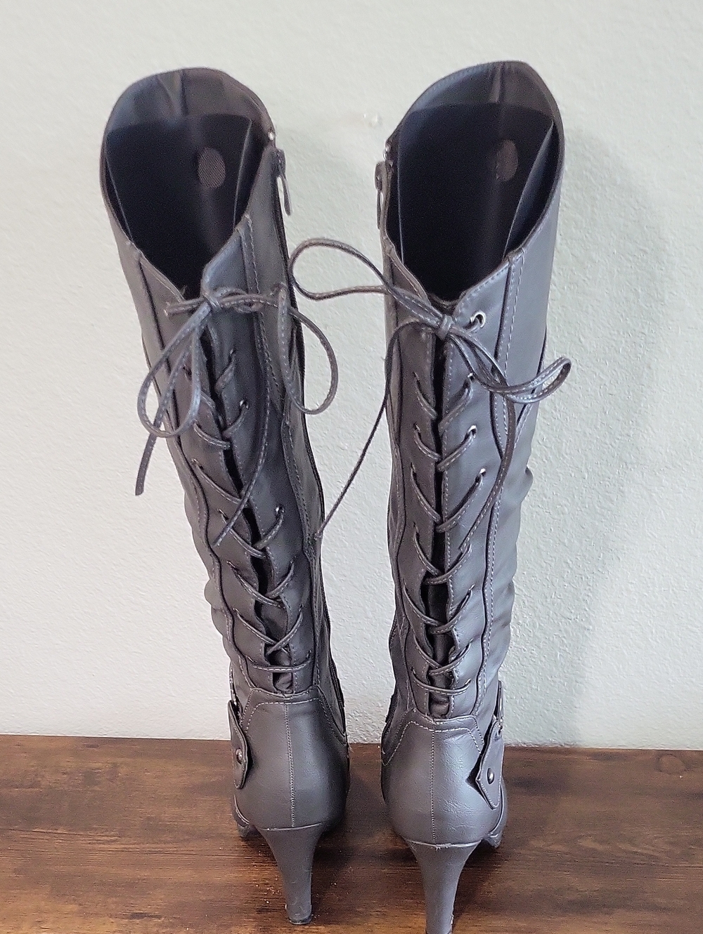 Women's Lace-Up Knee High Heeled Boots - Black